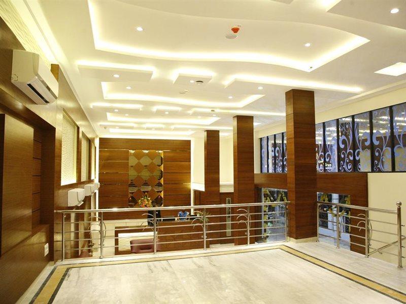 Hotel Poppys S.E.T Residency Kumbakonam Exterior foto