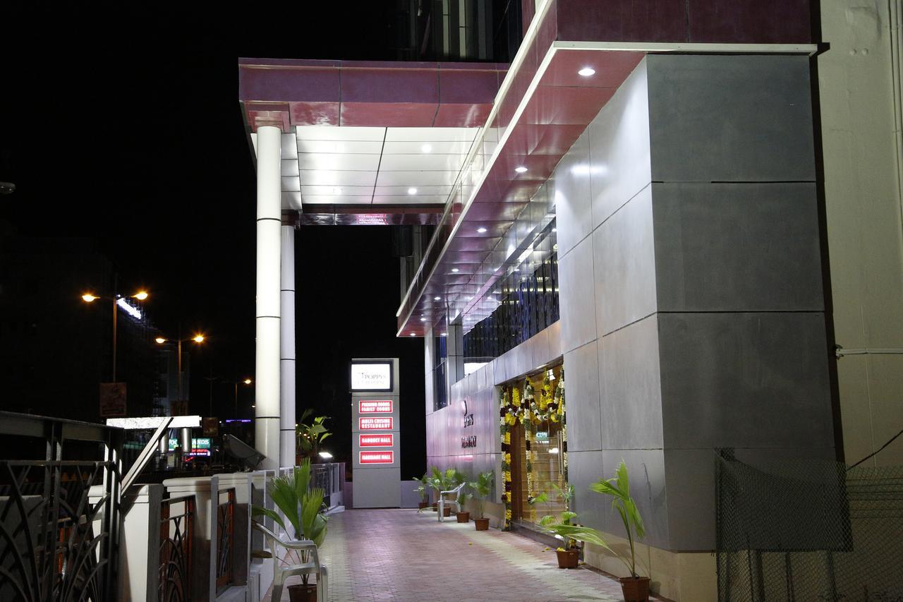 Hotel Poppys S.E.T Residency Kumbakonam Exterior foto
